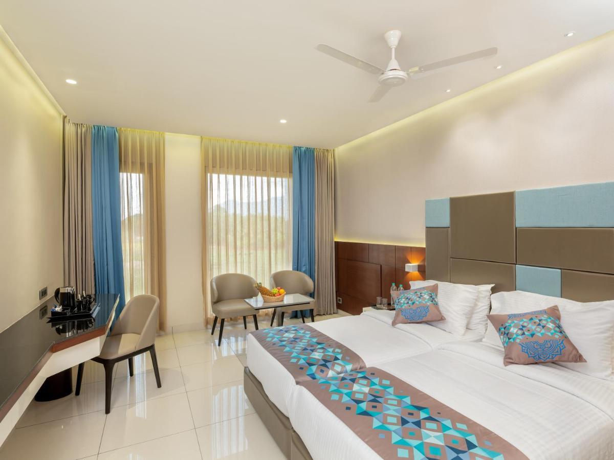 Hotel Divine Fort Palani Exterior foto
